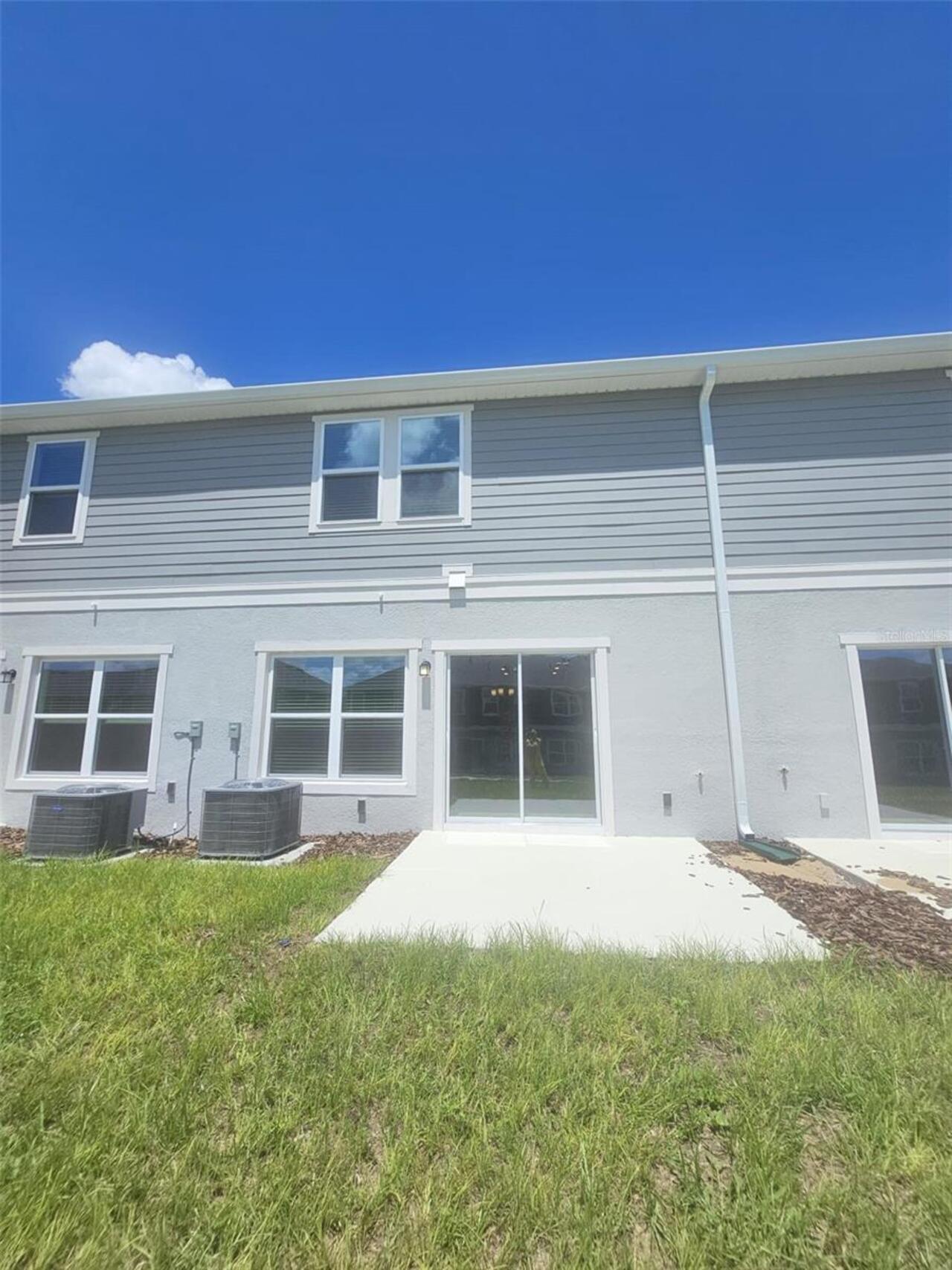 Listing Photo 12