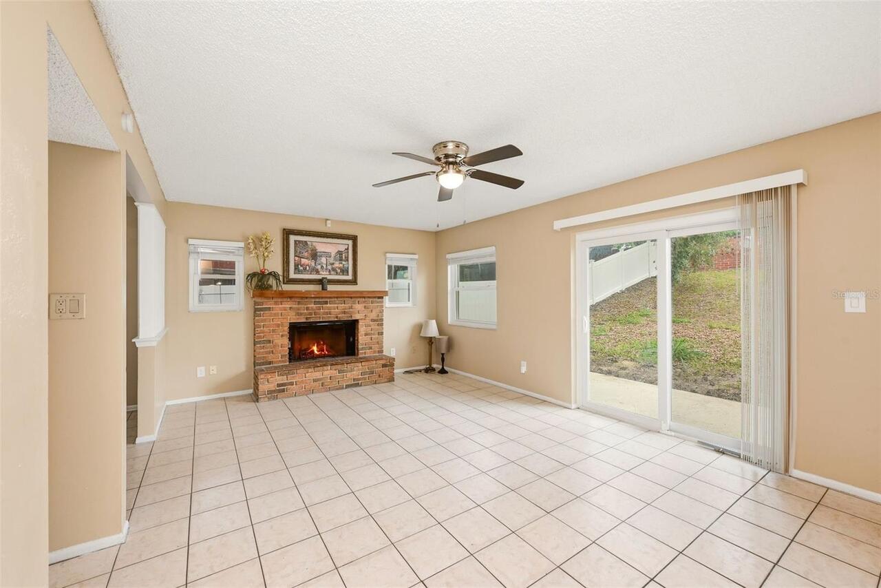 Listing Photo 9