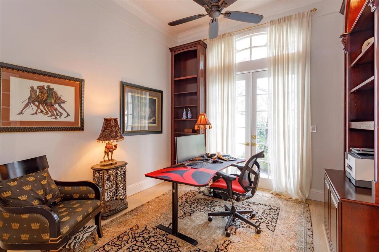 Listing Photo 11