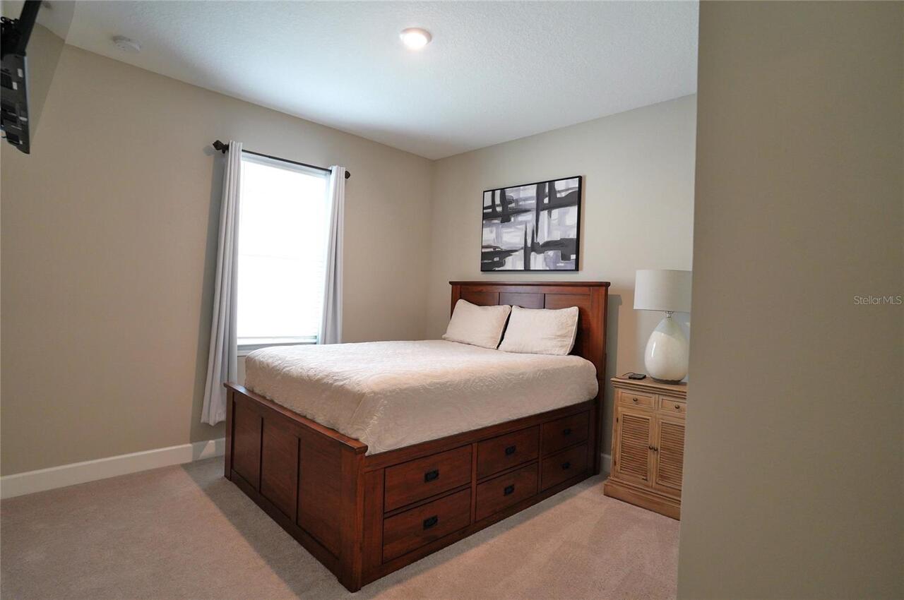 Listing Photo 28