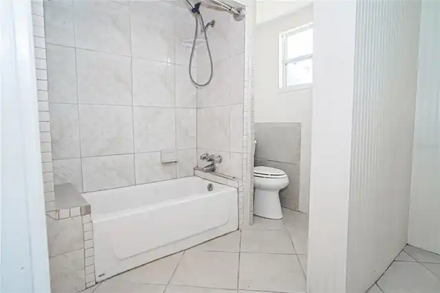 Listing Photo 20