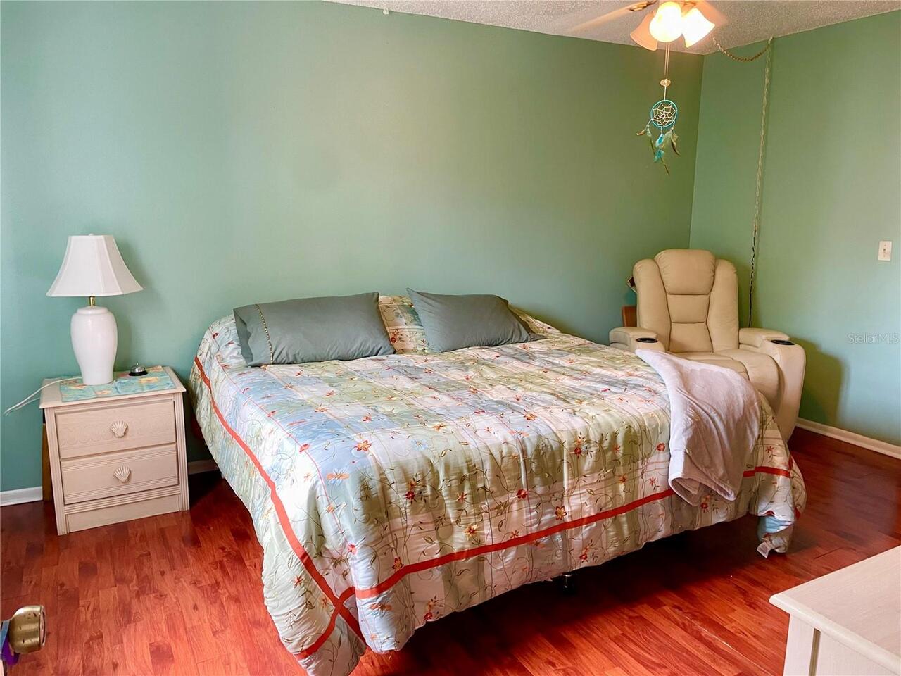 Listing Photo 7
