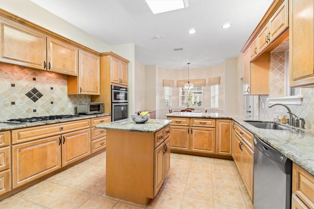 Listing Photo 15