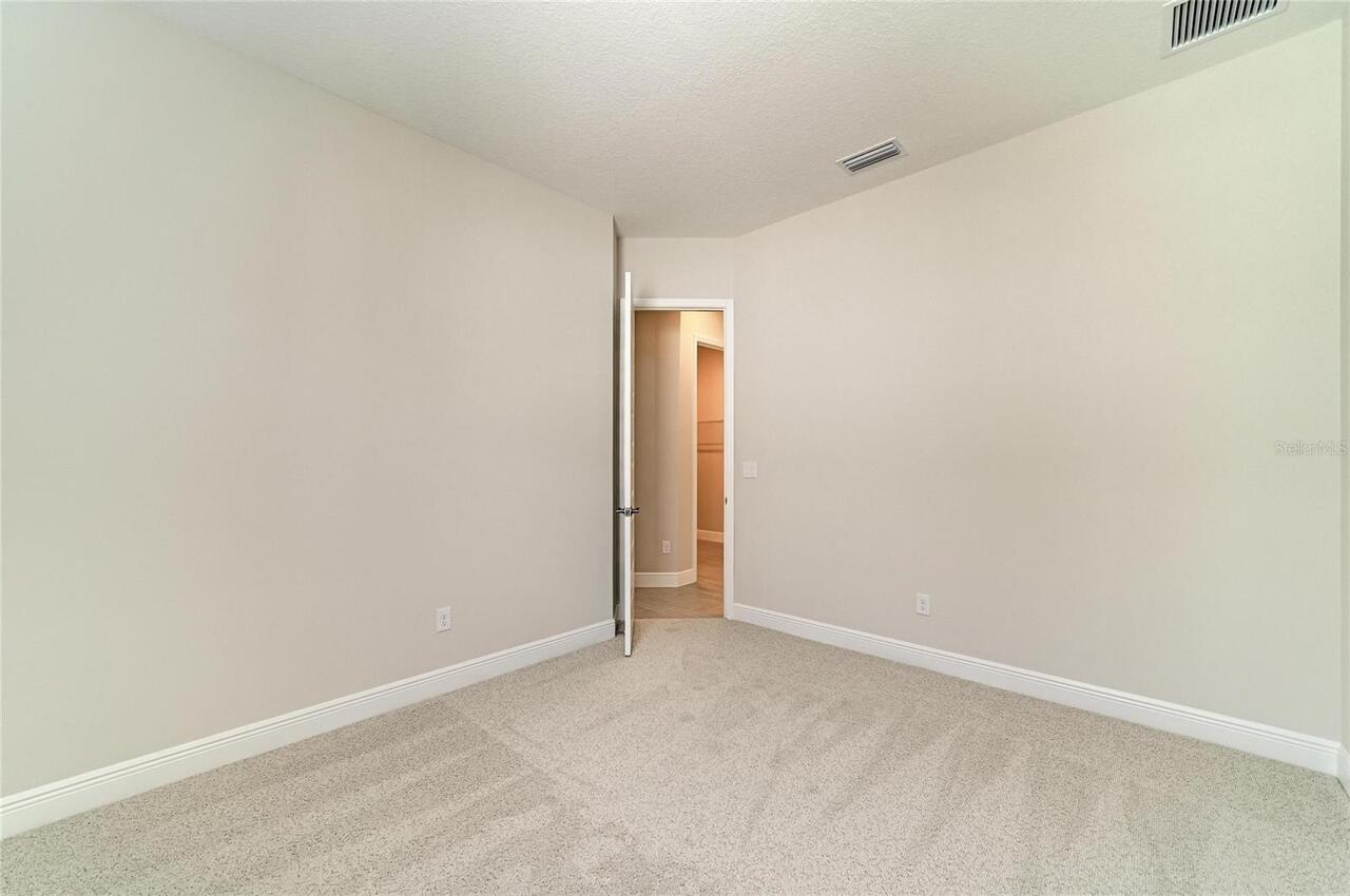 Listing Photo 33