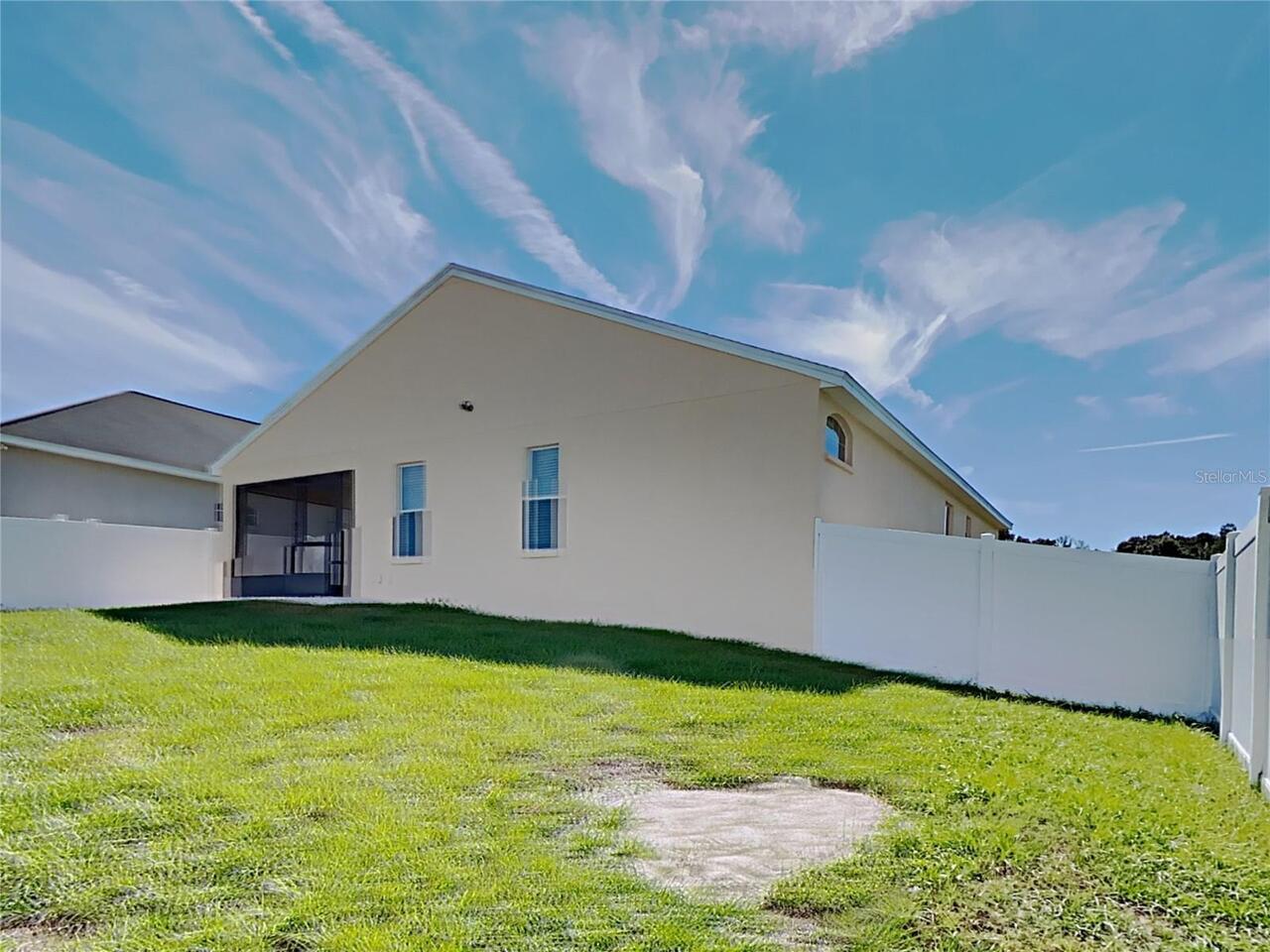 Listing Photo 19