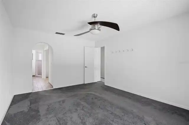 Listing Photo 23