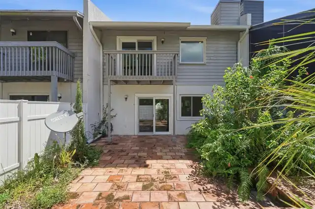 Listing Photo 32