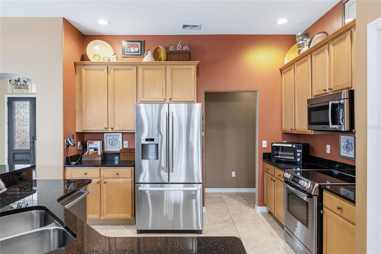 Listing Photo 11