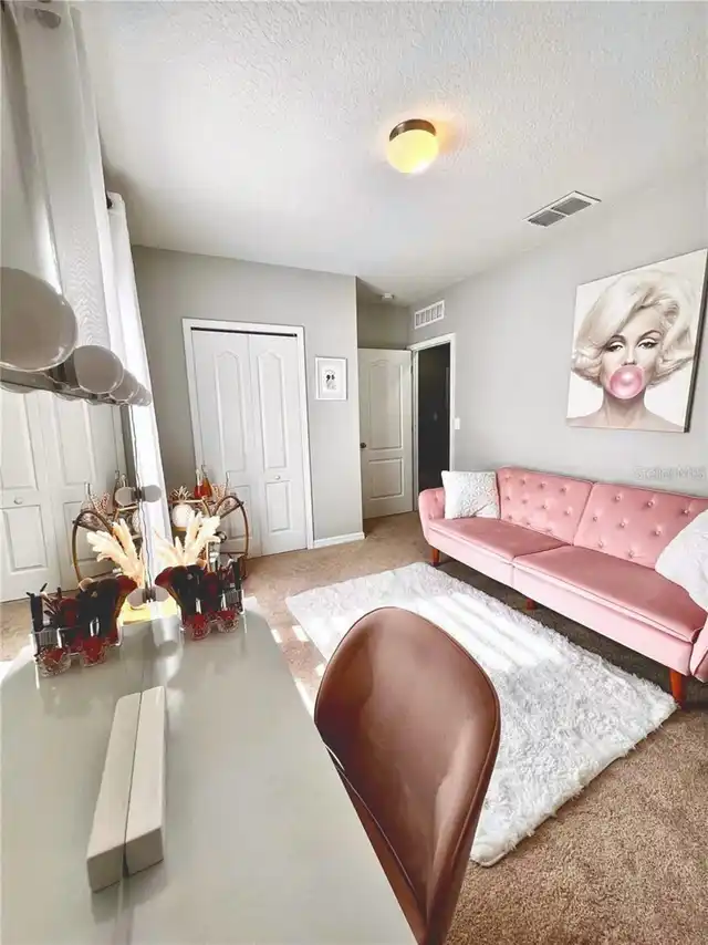 Listing Photo 7