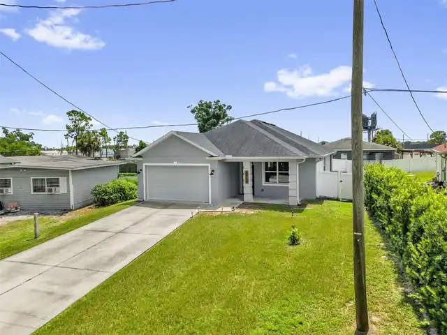 Listing Photo 6