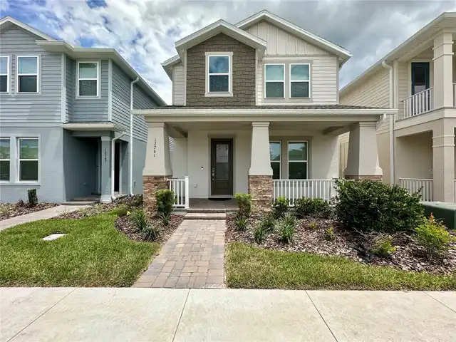 Listing Photo 12