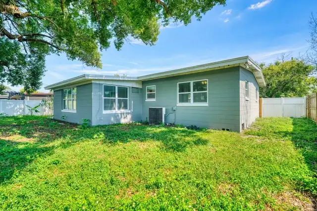 Listing Photo 25