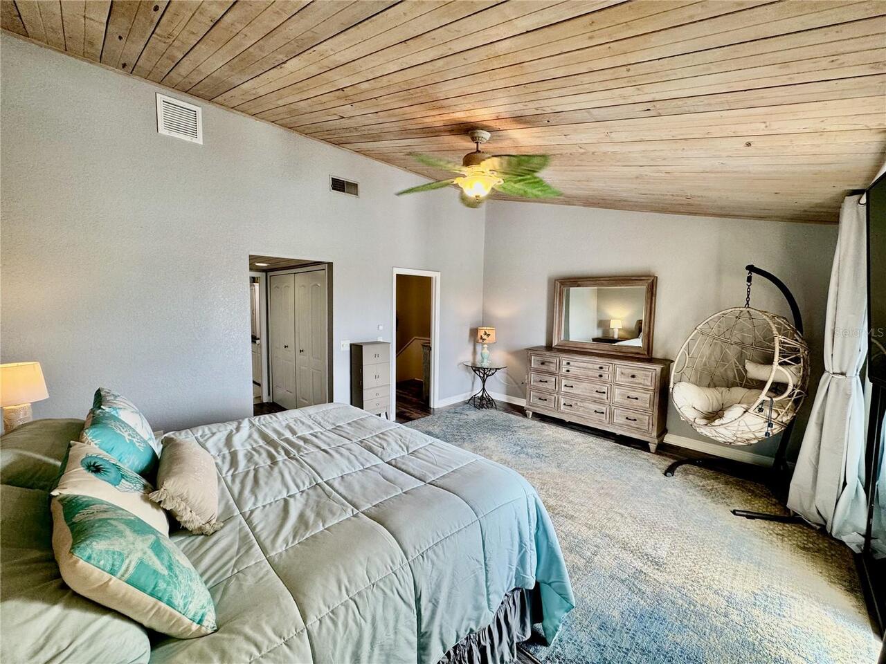 Listing Photo 42