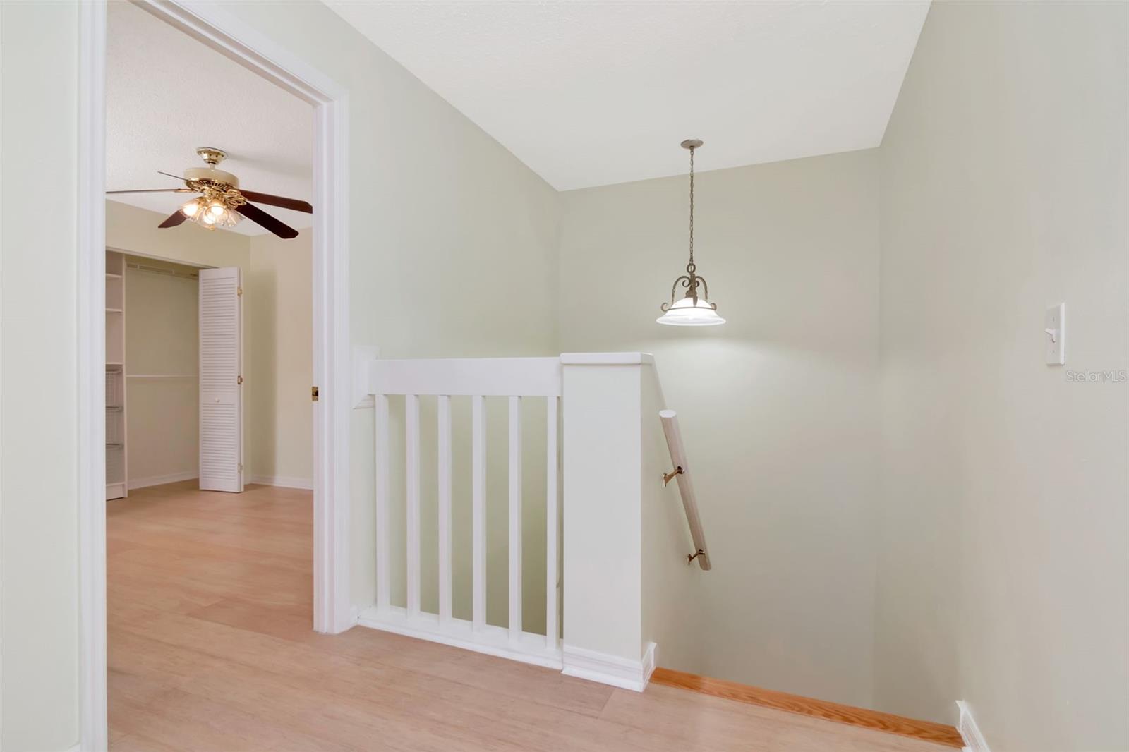 Listing Photo 12