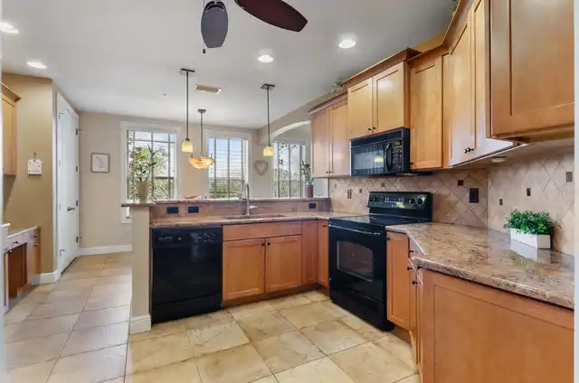 Listing Photo 13