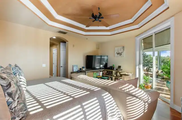 Listing Photo 18