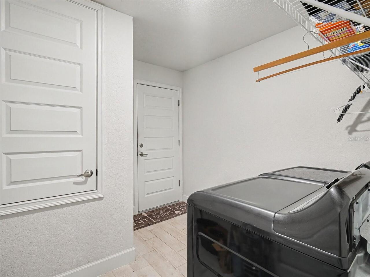 Listing Photo 23