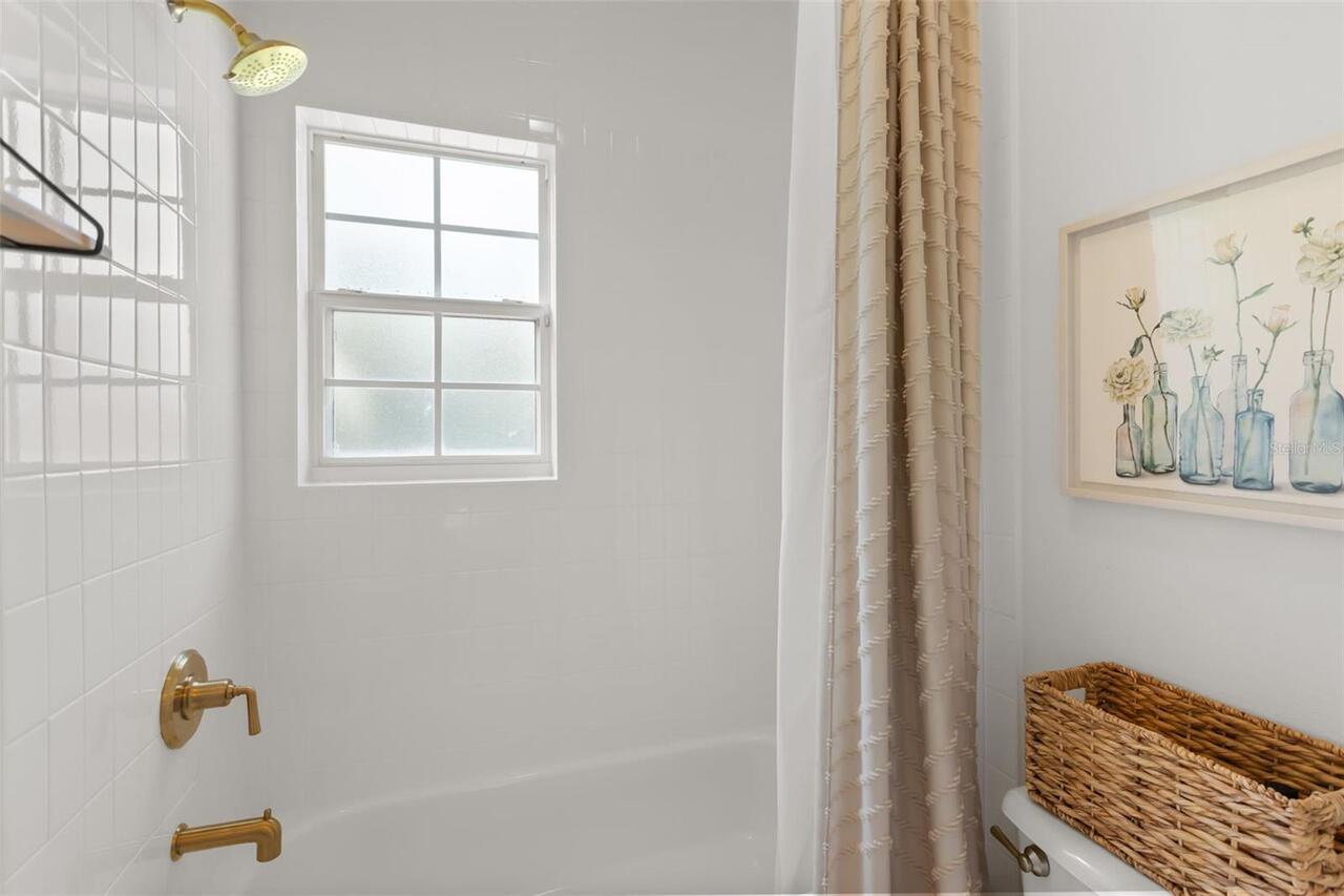 Listing Photo 24