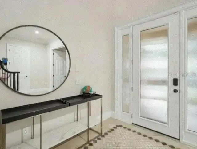 Listing Photo 8