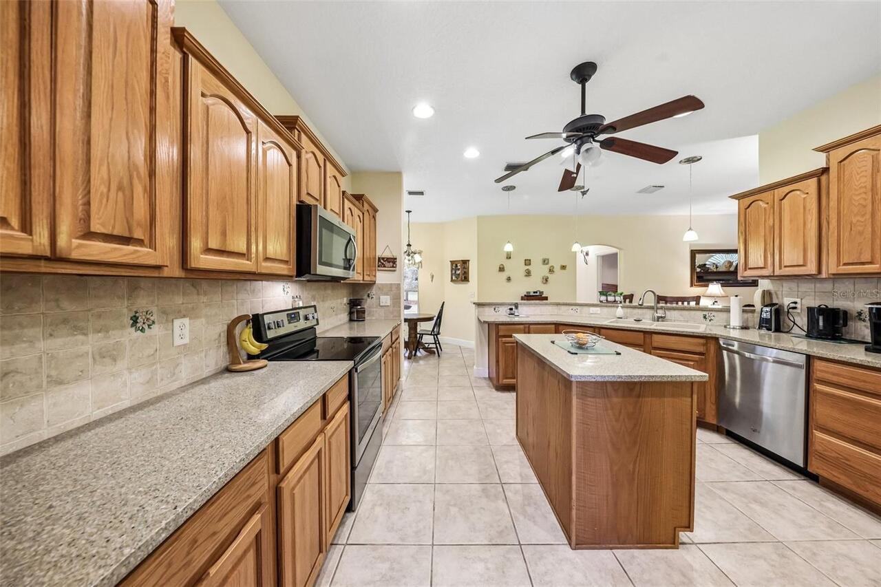 Listing Photo 16