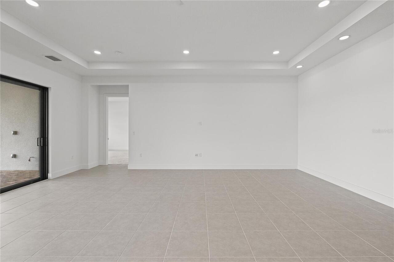 Listing Photo 42