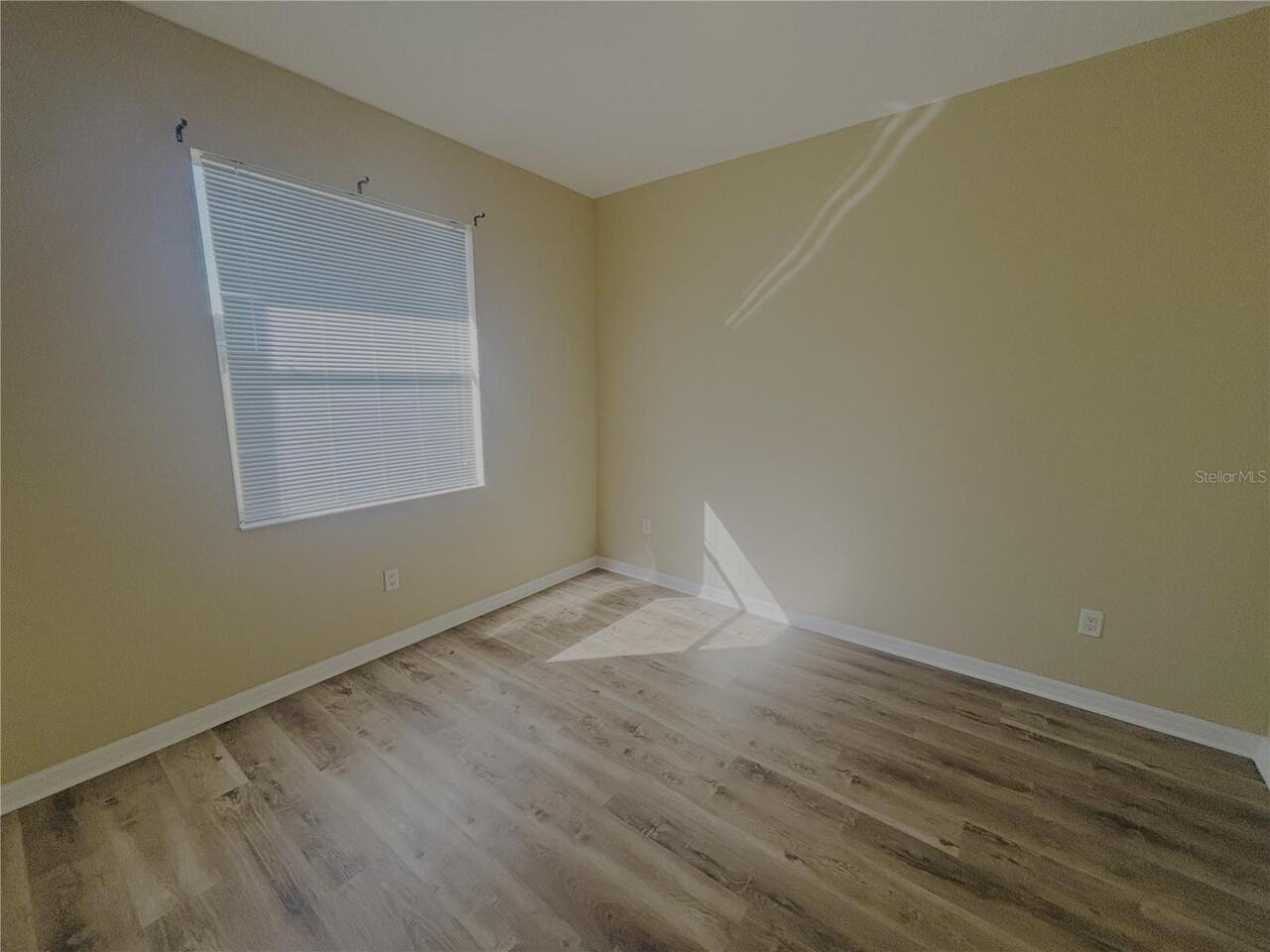 Listing Photo 24