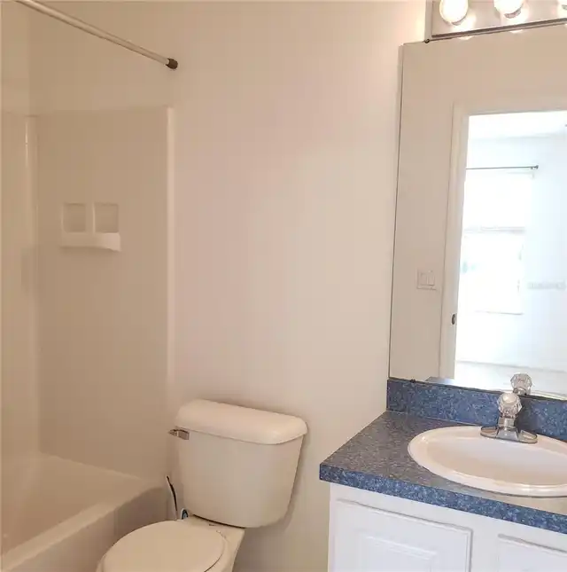 Listing Photo 16
