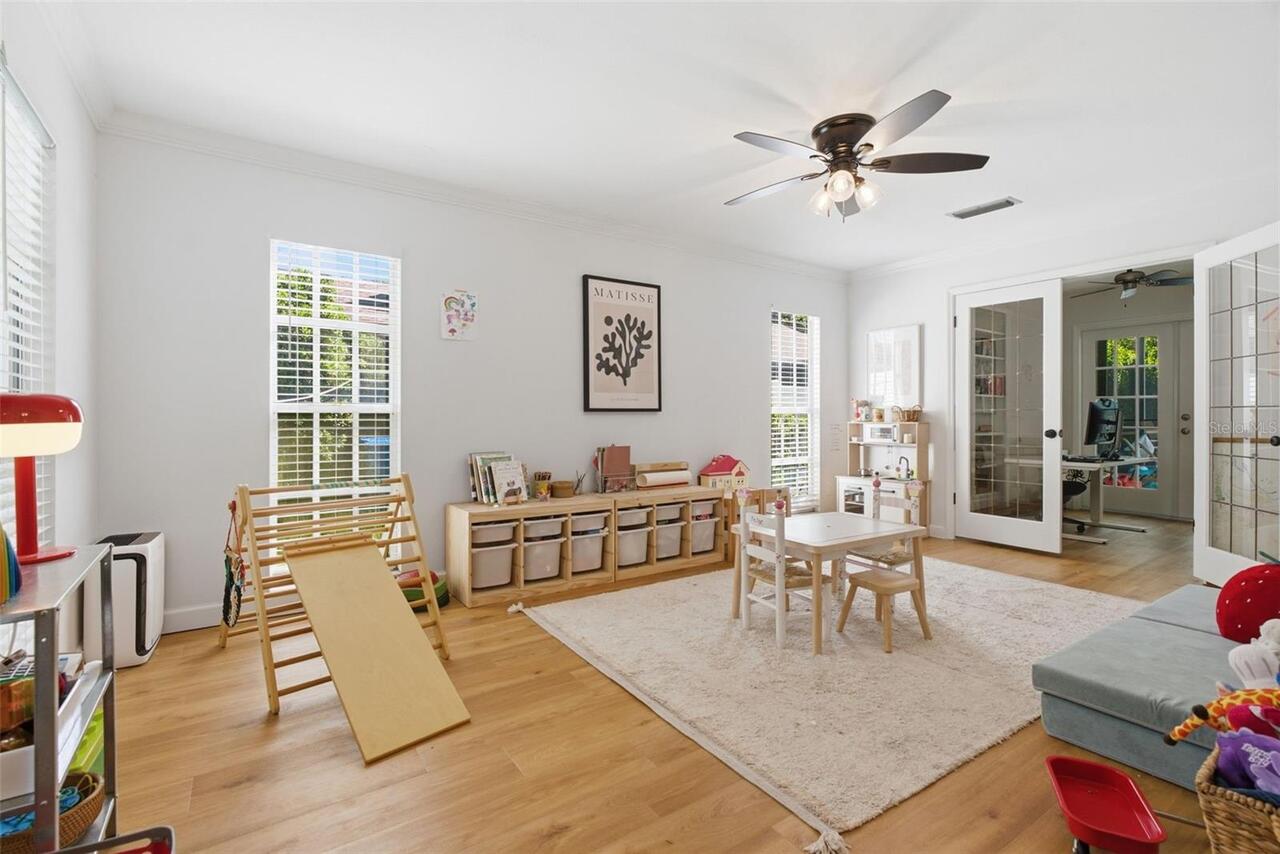 Listing Photo 19