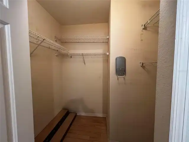 Listing Photo 22
