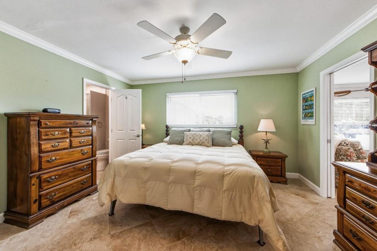 Listing Photo 9