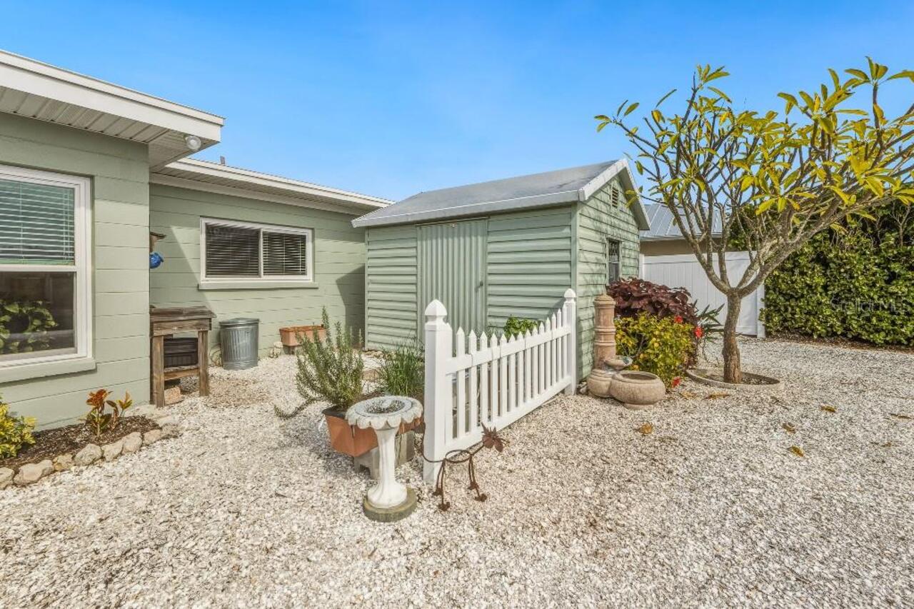 Listing Photo 16