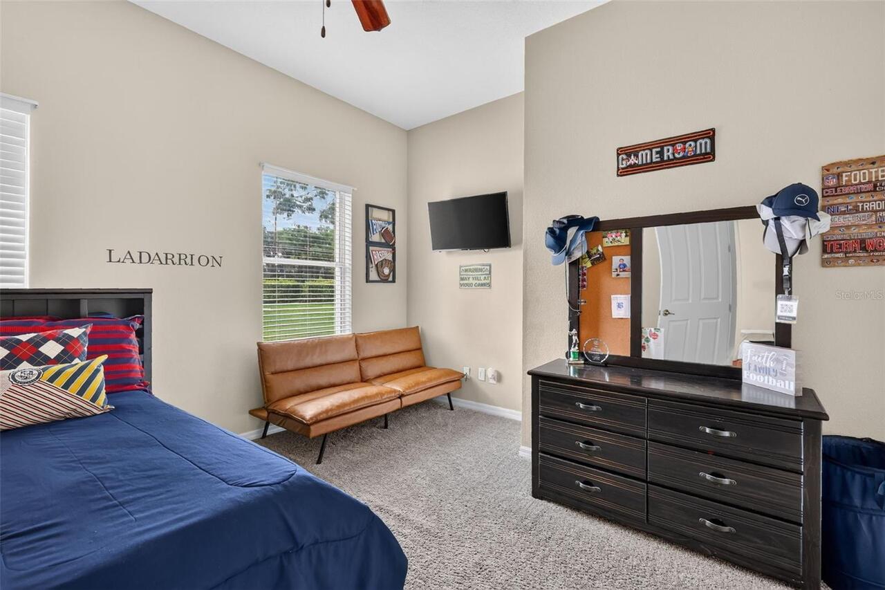 Listing Photo 33