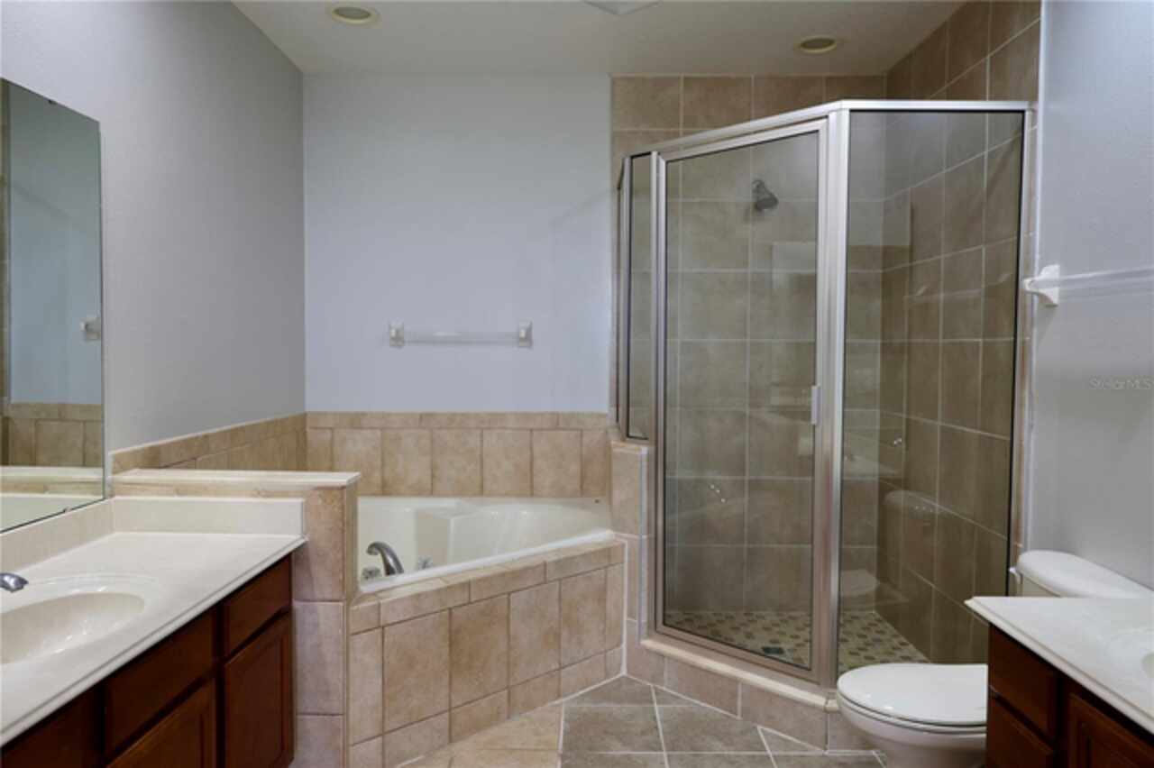 Listing Photo 12