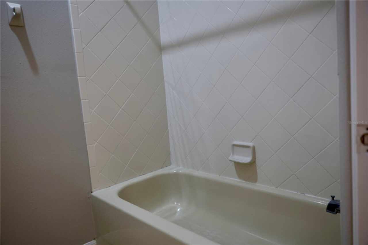 Listing Photo 24