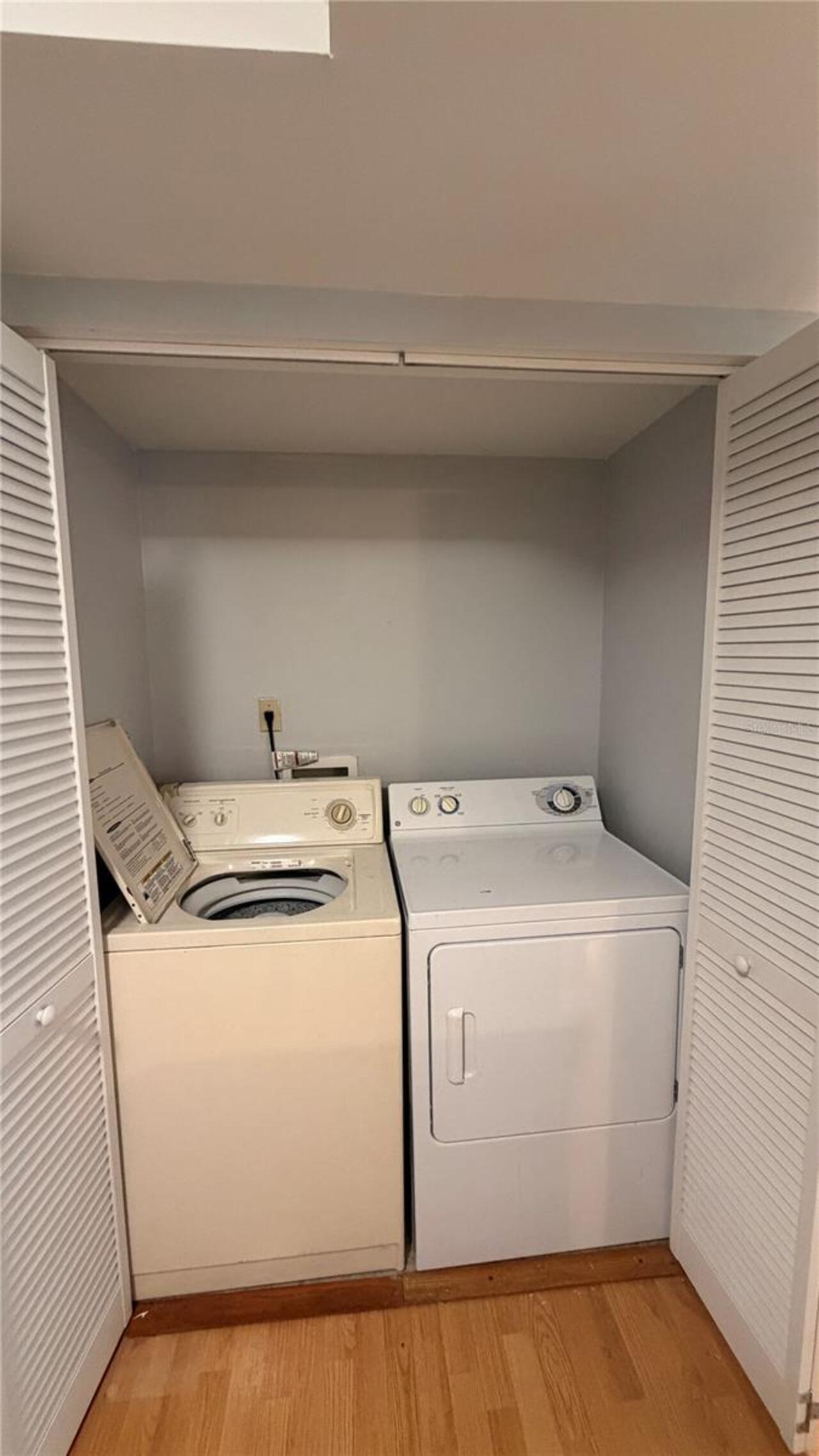 Listing Photo 11