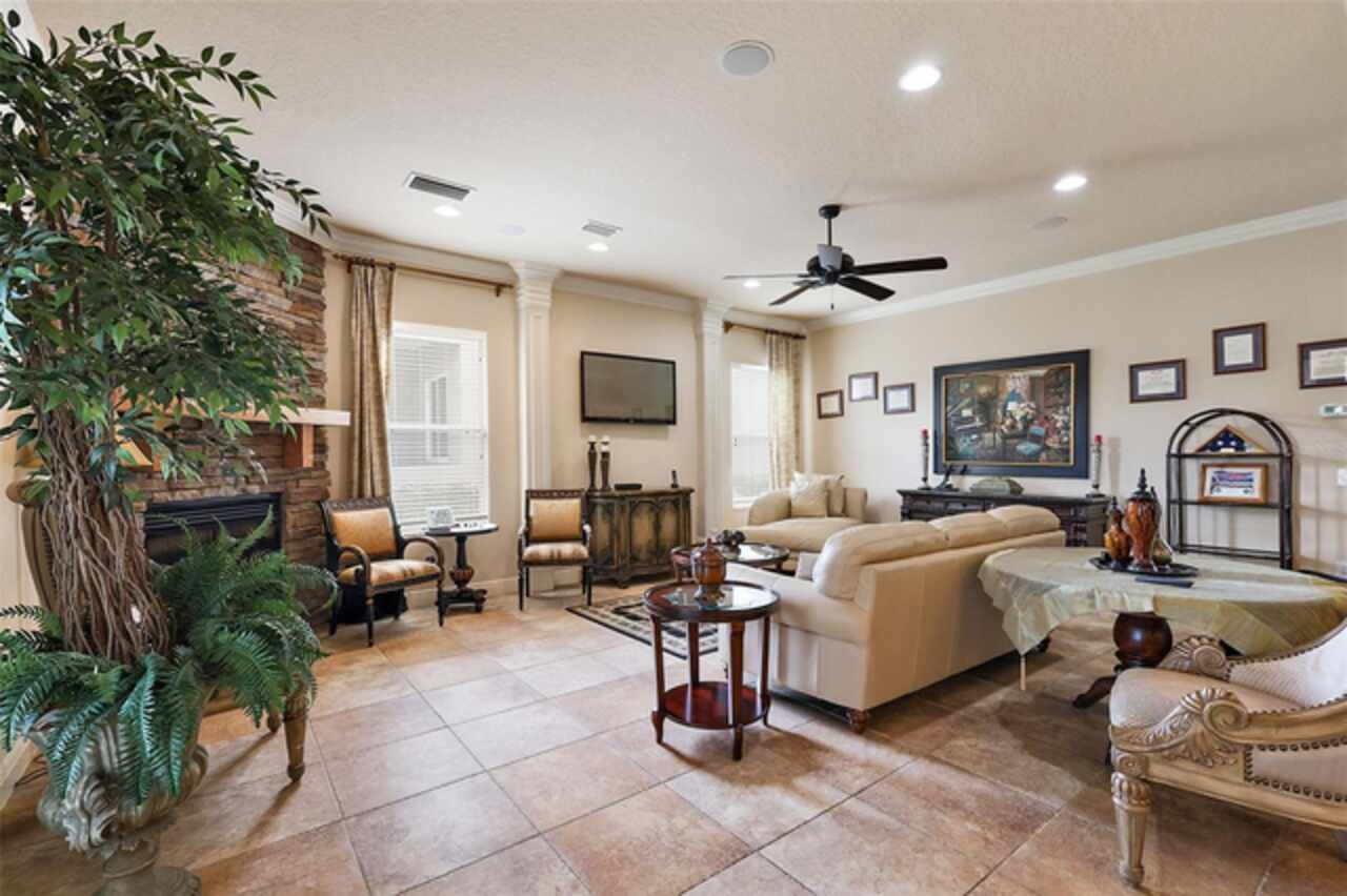 Listing Photo 14