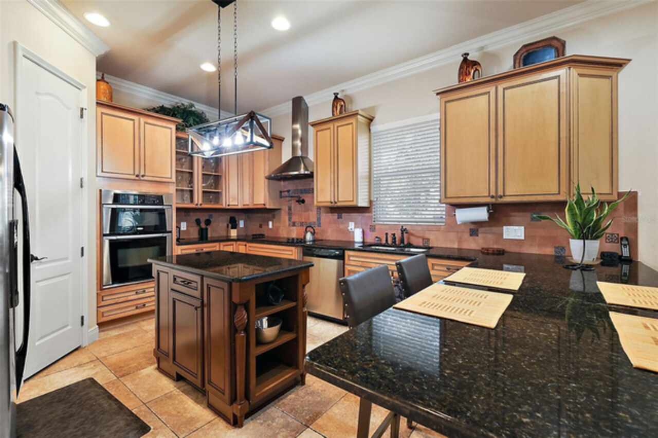Listing Photo 18