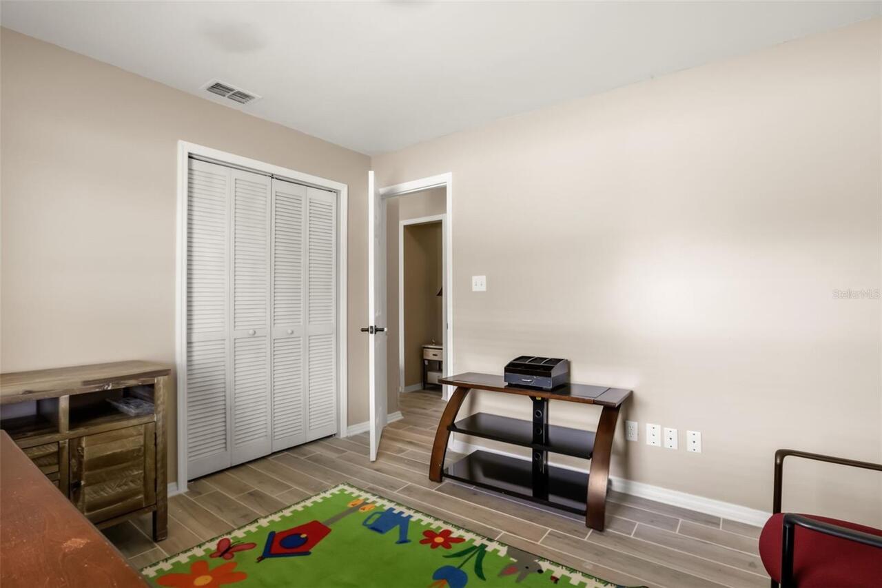 Listing Photo 22