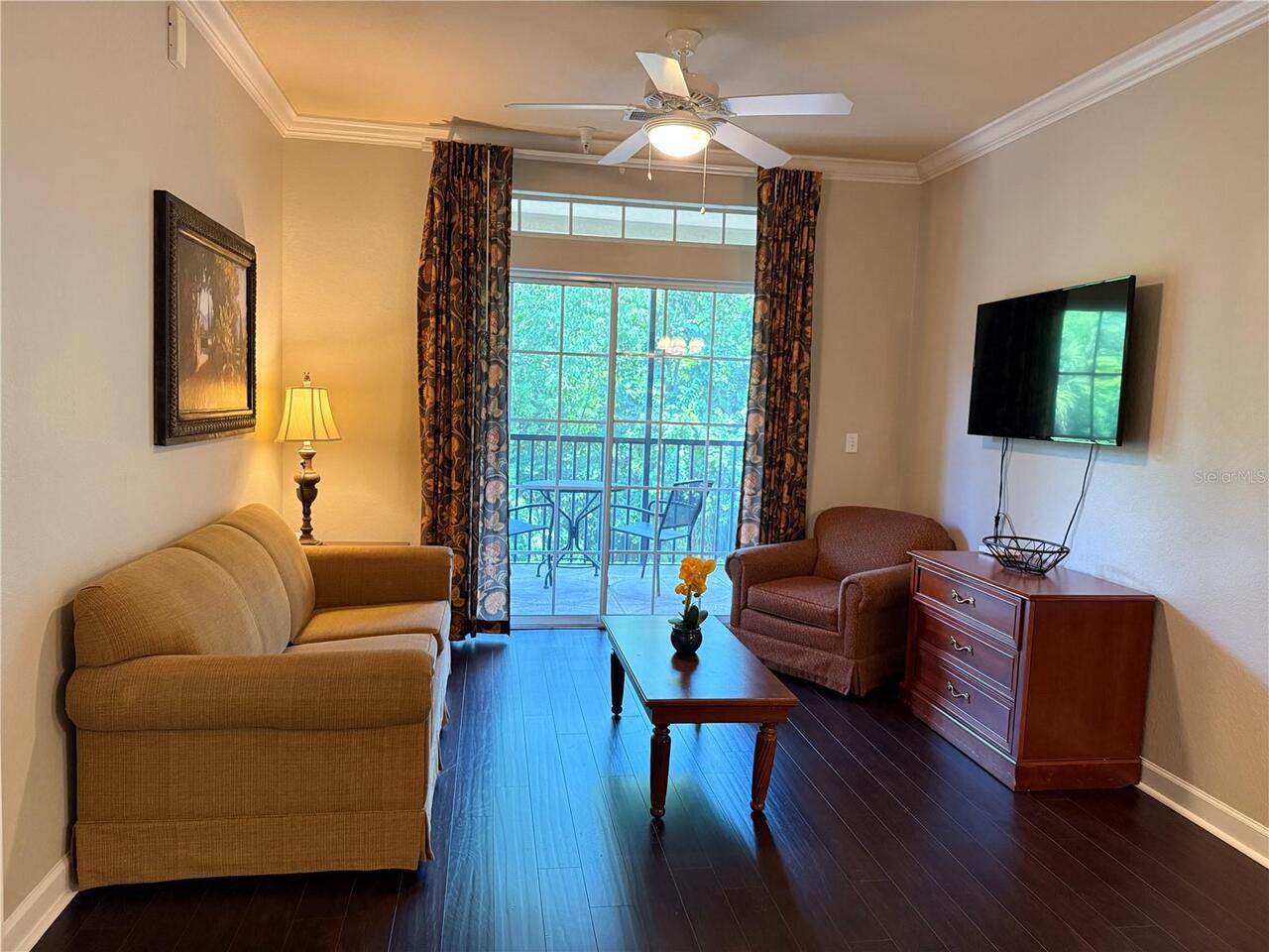 Listing Photo 11