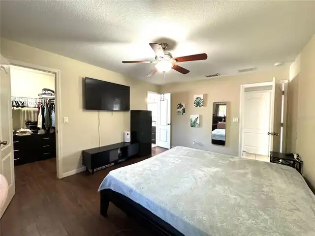 Listing Photo 32