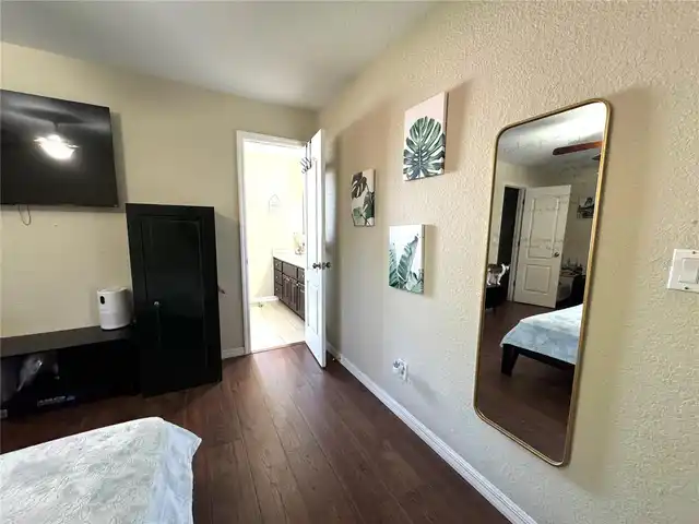 Listing Photo 33