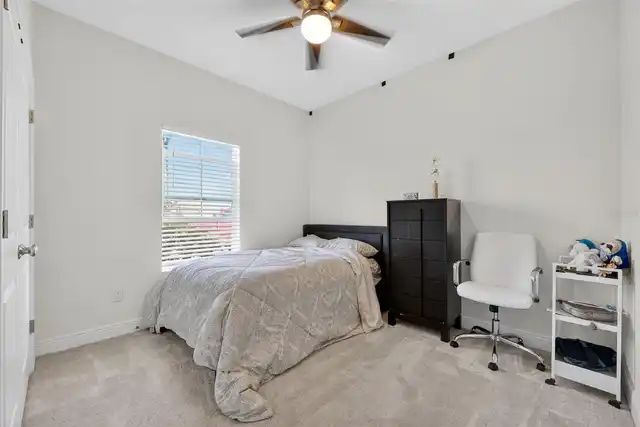 Listing Photo 23