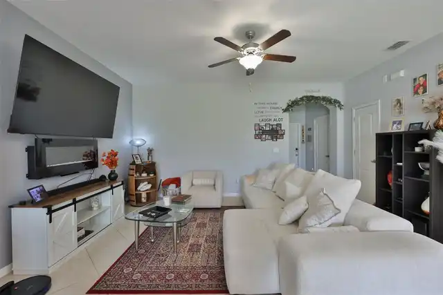 Listing Photo 13