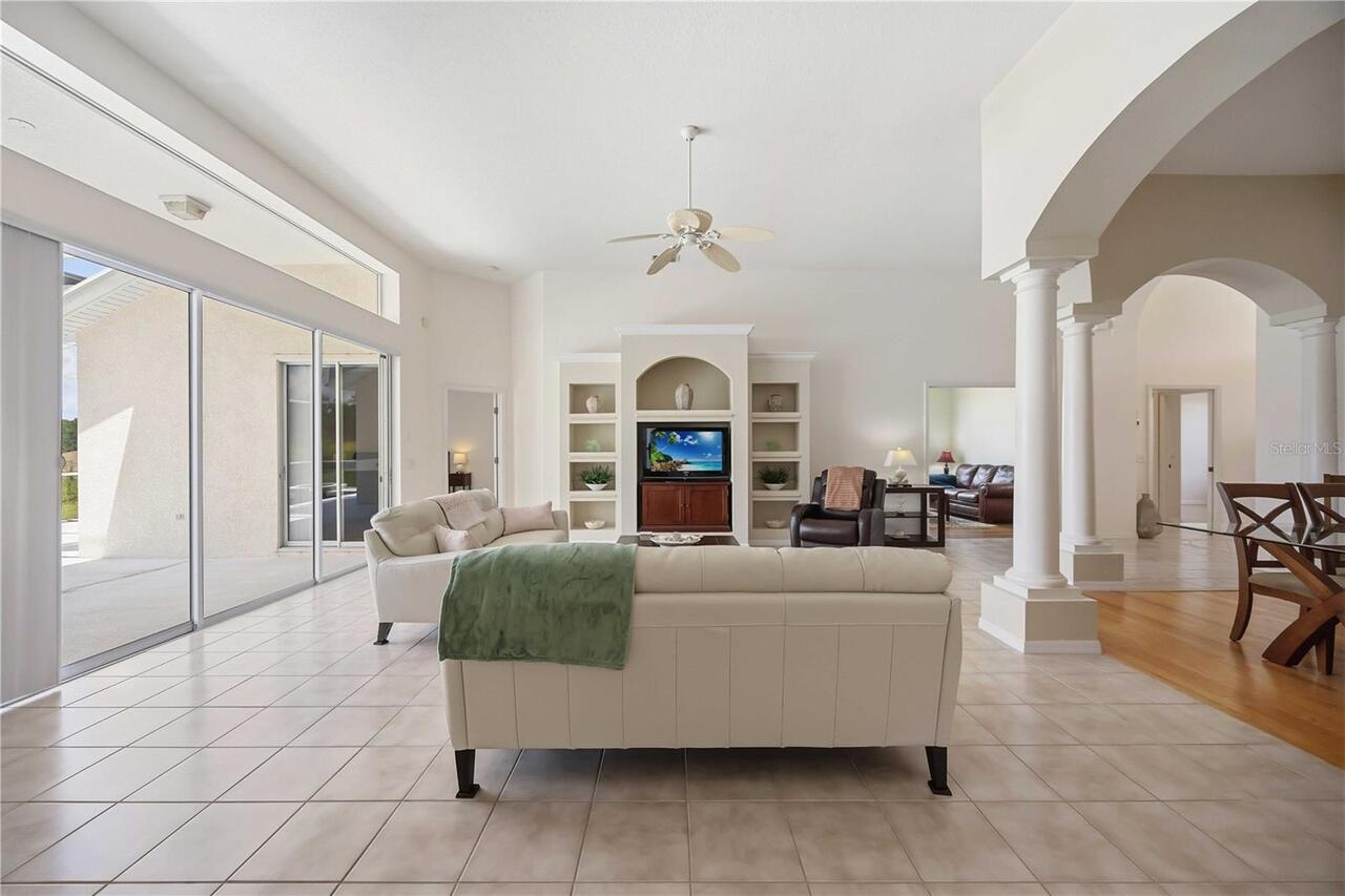 Listing Photo 17