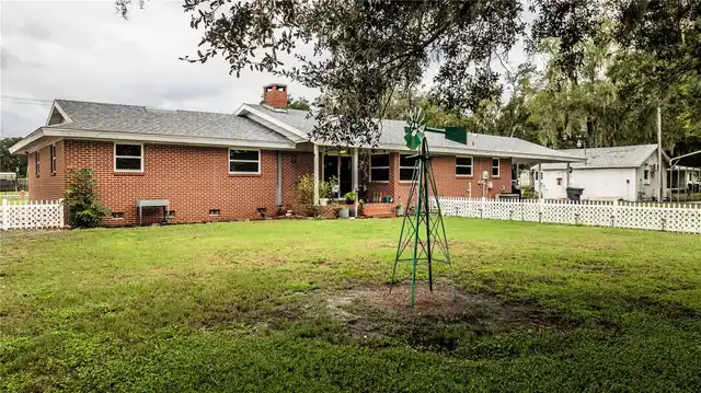 Listing Photo 22