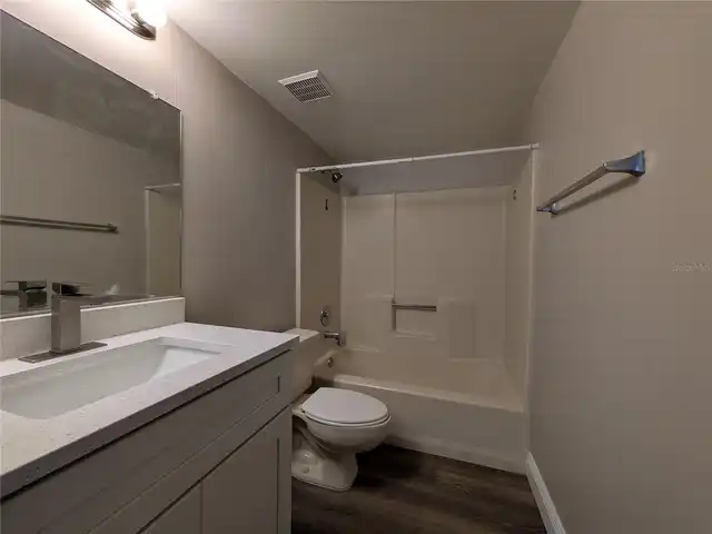 Listing Photo 20