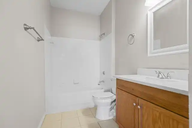 Listing Photo 16
