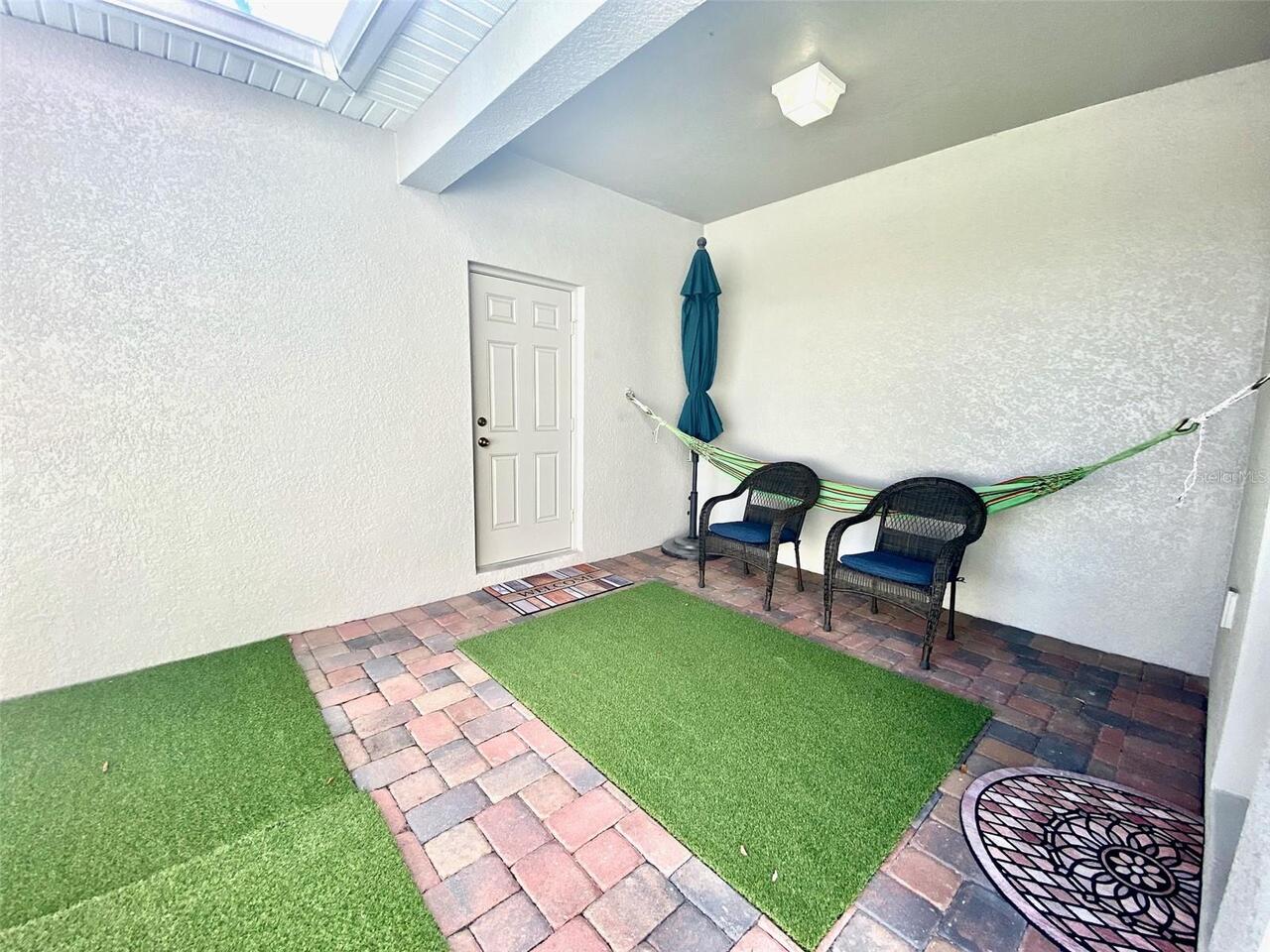 Listing Photo 15