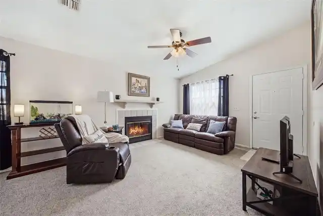 Listing Photo 7