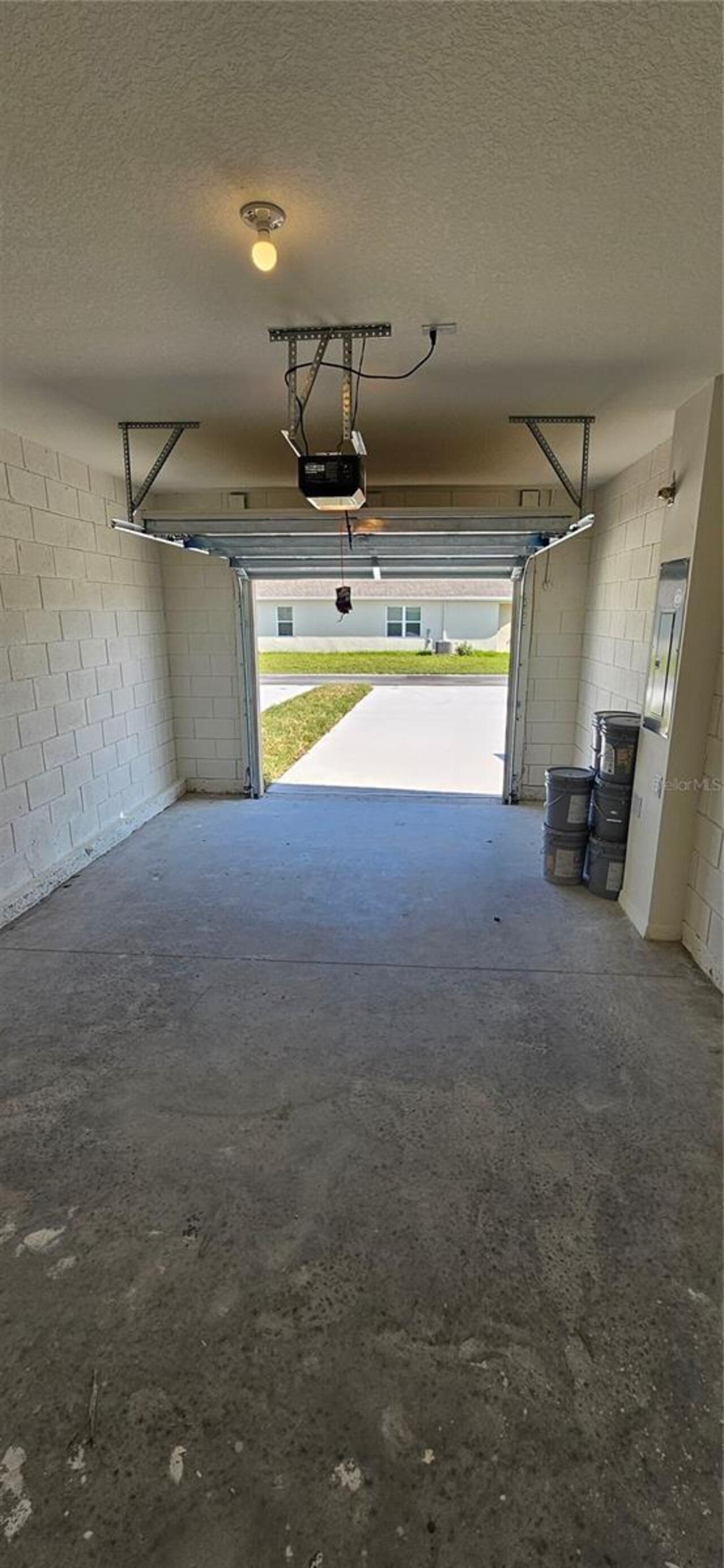 Listing Photo 16